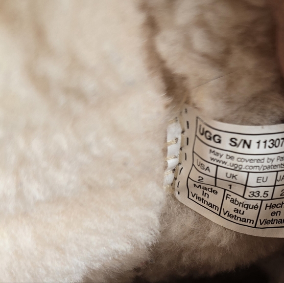 Kids Shimmering Ugg boots (authentic) - Picture 5 of 5